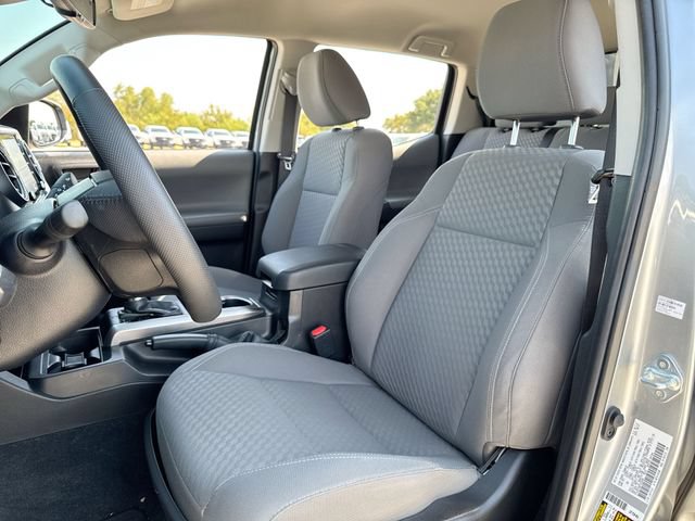 Used 2023 Toyota Tacoma SR5 RWD image 11
