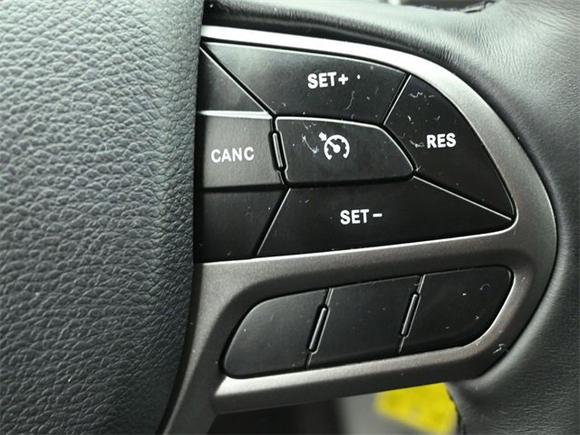 Used 2019 Jeep Cherokee Latitude w/ Cold Weather Group image 30