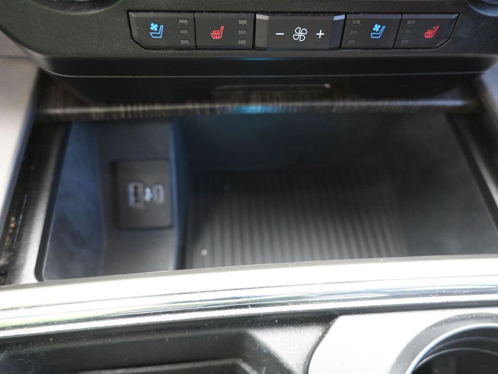 Certified 2021 Ford F250 Lariat w/ Lariat Value Package image 29