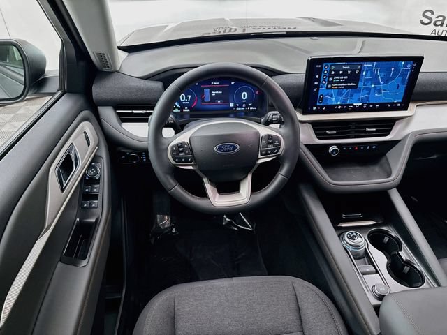 Certified 2025 Ford Explorer Active AWD/4WD image 22