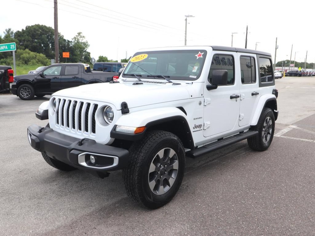 Used 2023 Jeep Wrangler Unlimited Sahara w/ LED Lighting Group AWD/4WD image 5