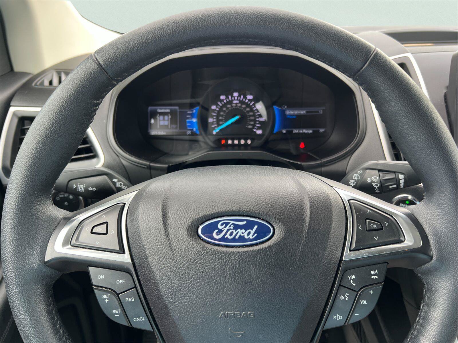 Certified 2024 Ford Edge SEL w/ Convenience Package AWD/4WD image 33