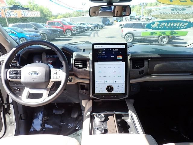 Certified 2024 Ford Expedition Limited AWD/4WD image 22
