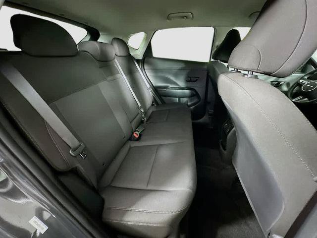 Used 2025 Hyundai Kona SEL FWD image 32