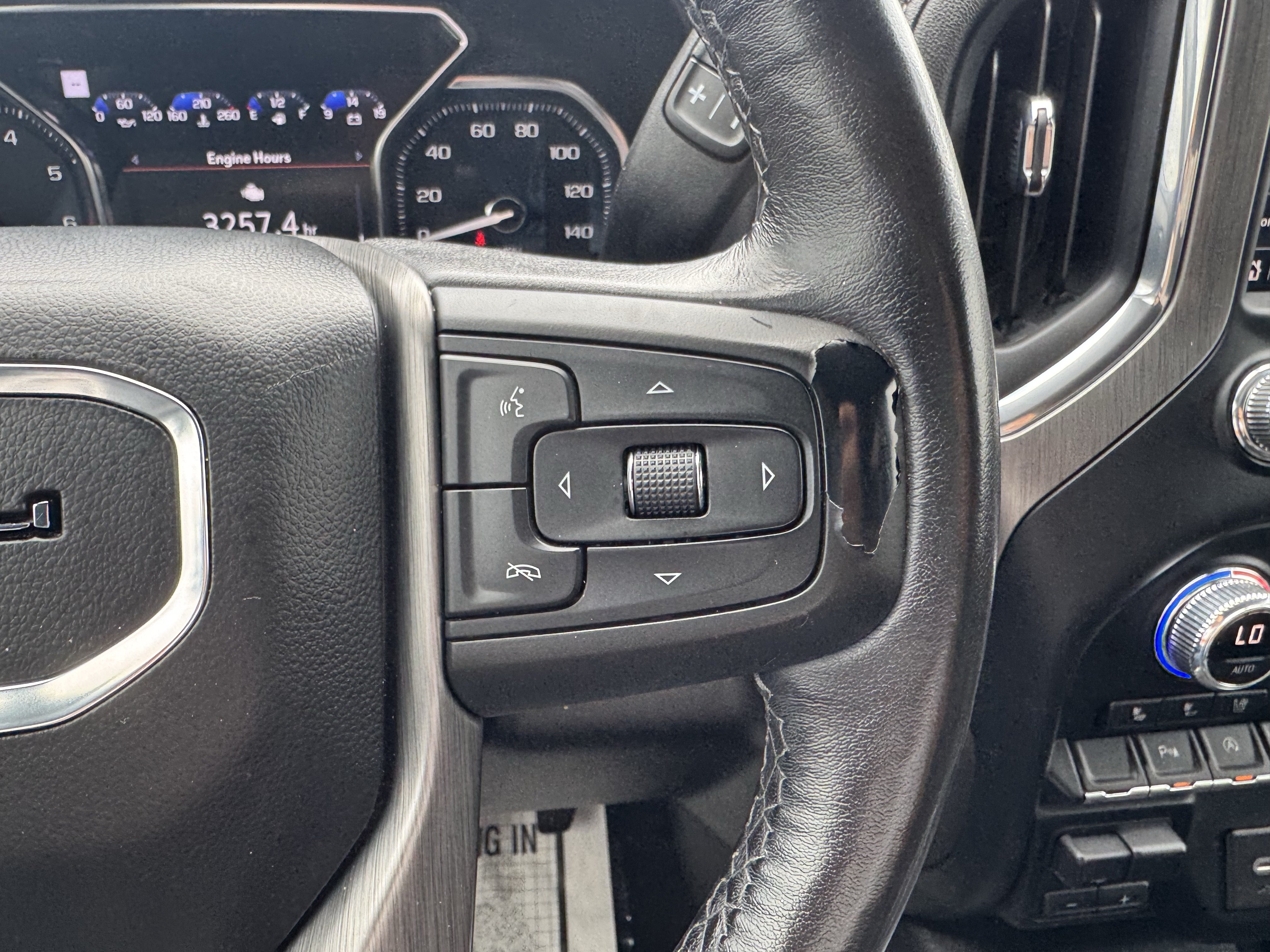 Used 2022 GMC Sierra 1500 Denali RWD image 10