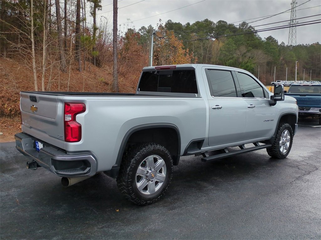 Used 2022 Chevrolet Silverado 2500 LTZ image 4