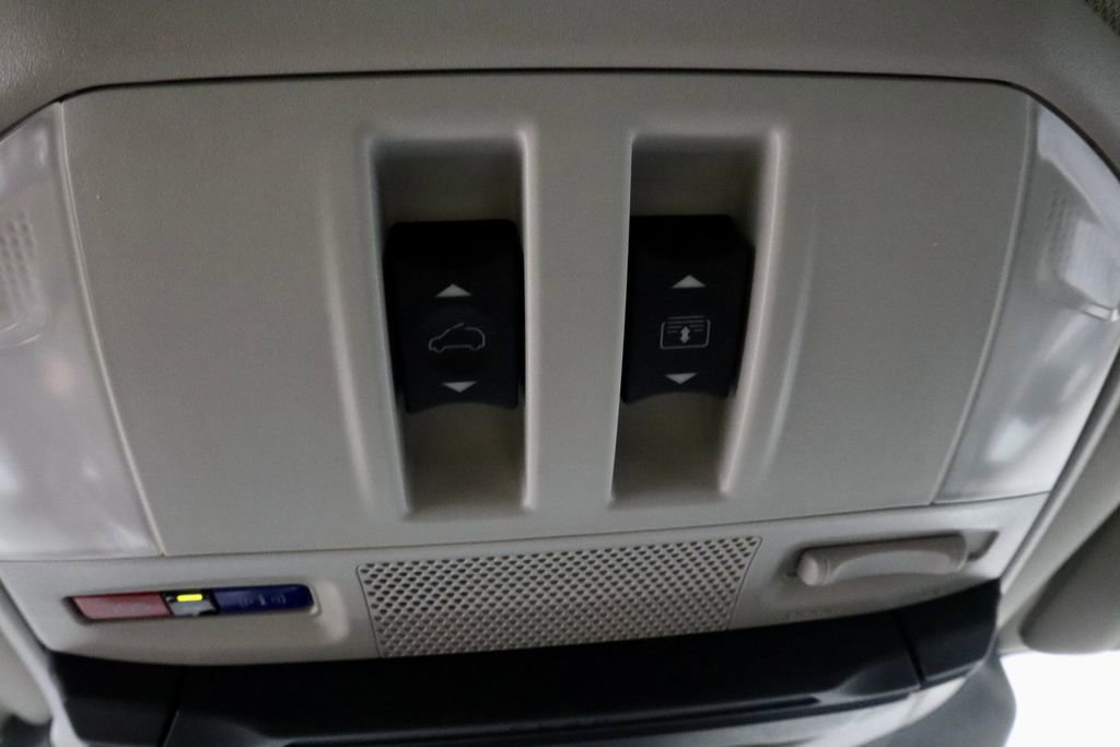 Used 2024 Subaru Ascent Touring image 27