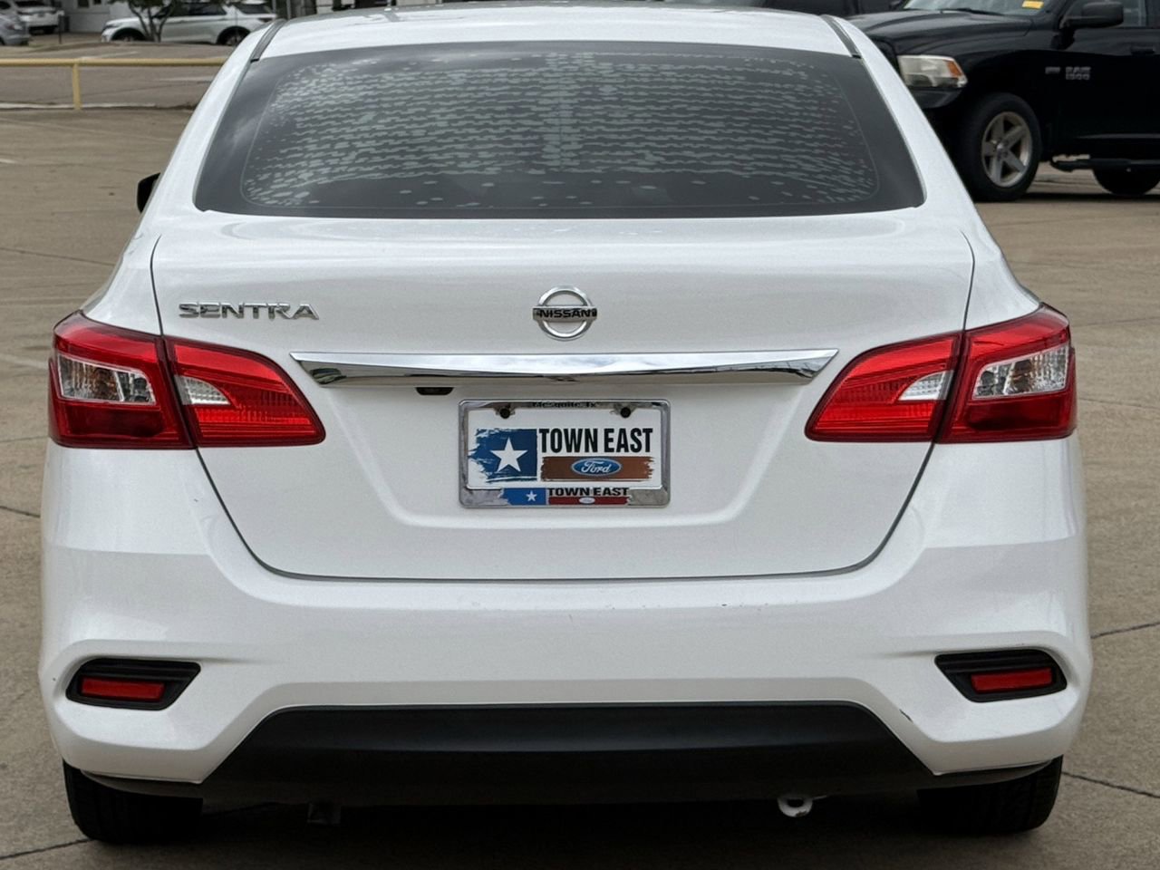 Used 2019 Nissan Sentra S image 5