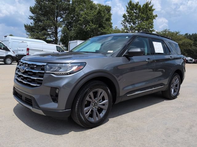 Certified 2025 Ford Explorer Active w/ Active Comfort Package AWD/4WD image 8