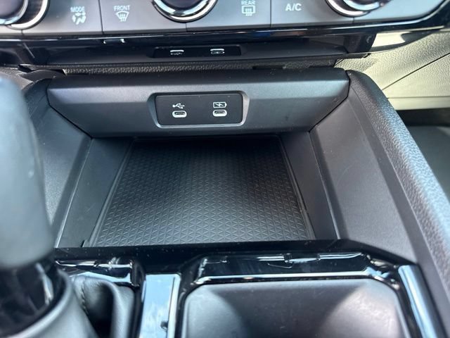 Used 2023 Honda Accord Sport image 29