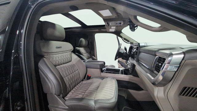 Certified 2025 Ford F450 Platinum w/ Platinum Plus Package image 17