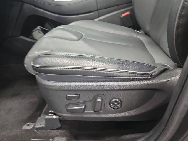 Used 2023 Hyundai Santa Fe Limited AWD/4WD image 27