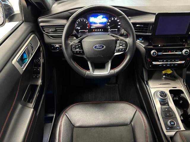 Certified 2023 Ford Explorer ST-Line w/ Class IV Trailer Tow Package image 18