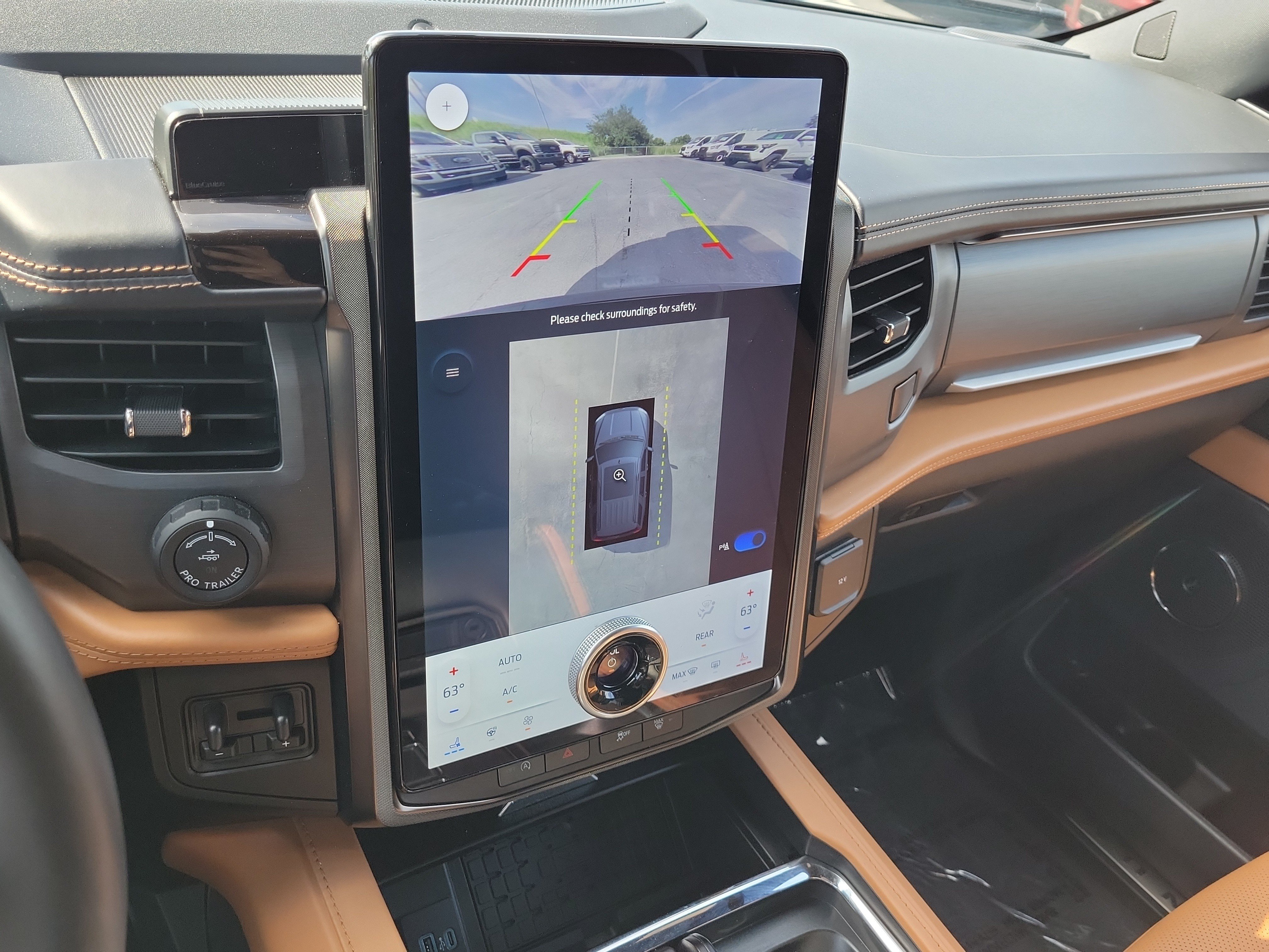 Certified 2023 Ford Expedition Platinum RWD image 27