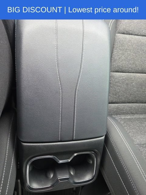Used 2024 Chevrolet Traverse LT w/ LPO, Floor Liner Package FWD image 37