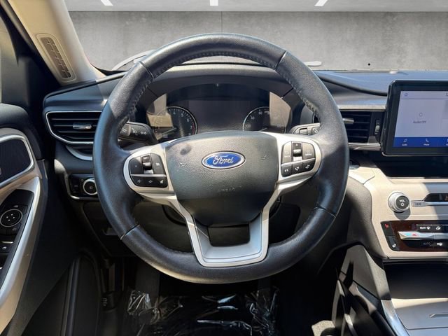 Certified 2023 Ford Explorer XLT w/ Equipment Group 202A RWD image 21
