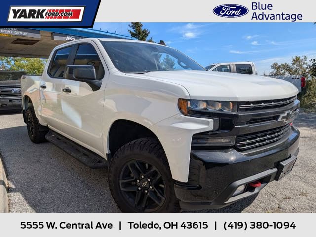 Used 2019 Chevrolet Silverado 1500 LT Trail Boss AWD/4WD image 1