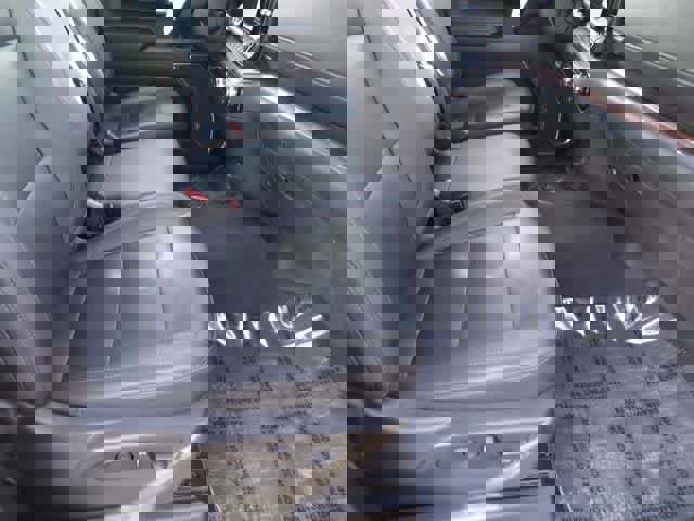 Used 2024 GMC Sierra 1500 SLT image 14