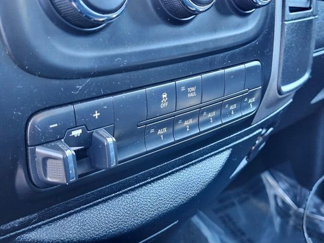 Used 2018 RAM 2500 Tradesman w/ Snow Chief Group image 25