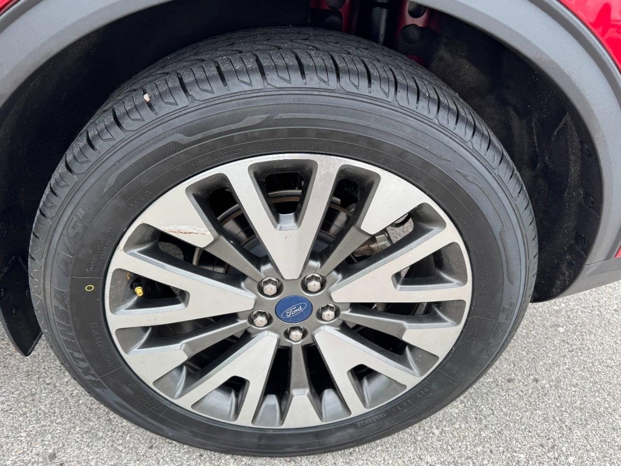 Certified 2020 Ford Escape Titanium image 7