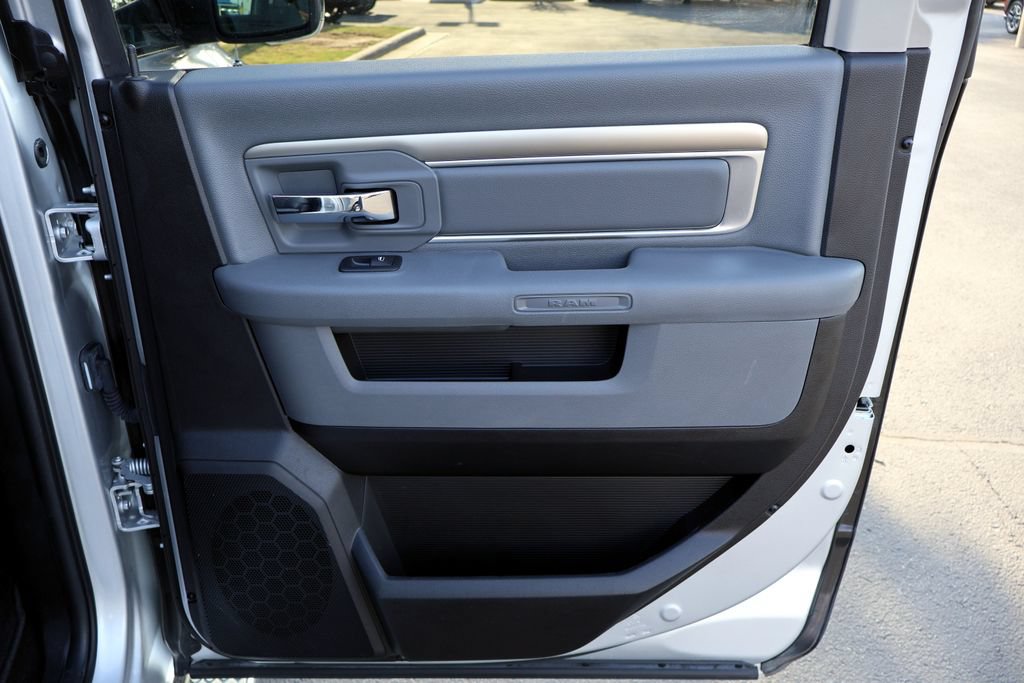Used 2018 RAM 1500 Lone Star RWD image 22