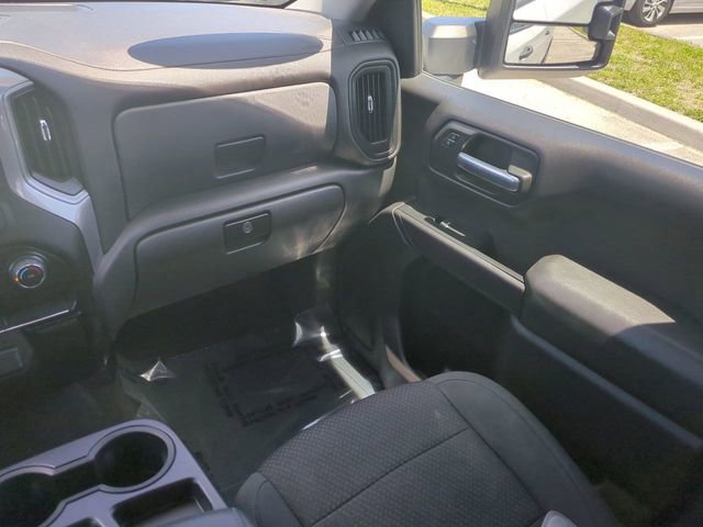 Used 2021 Chevrolet Silverado 1500 Custom w/ Custom Max Trailering Package image 17
