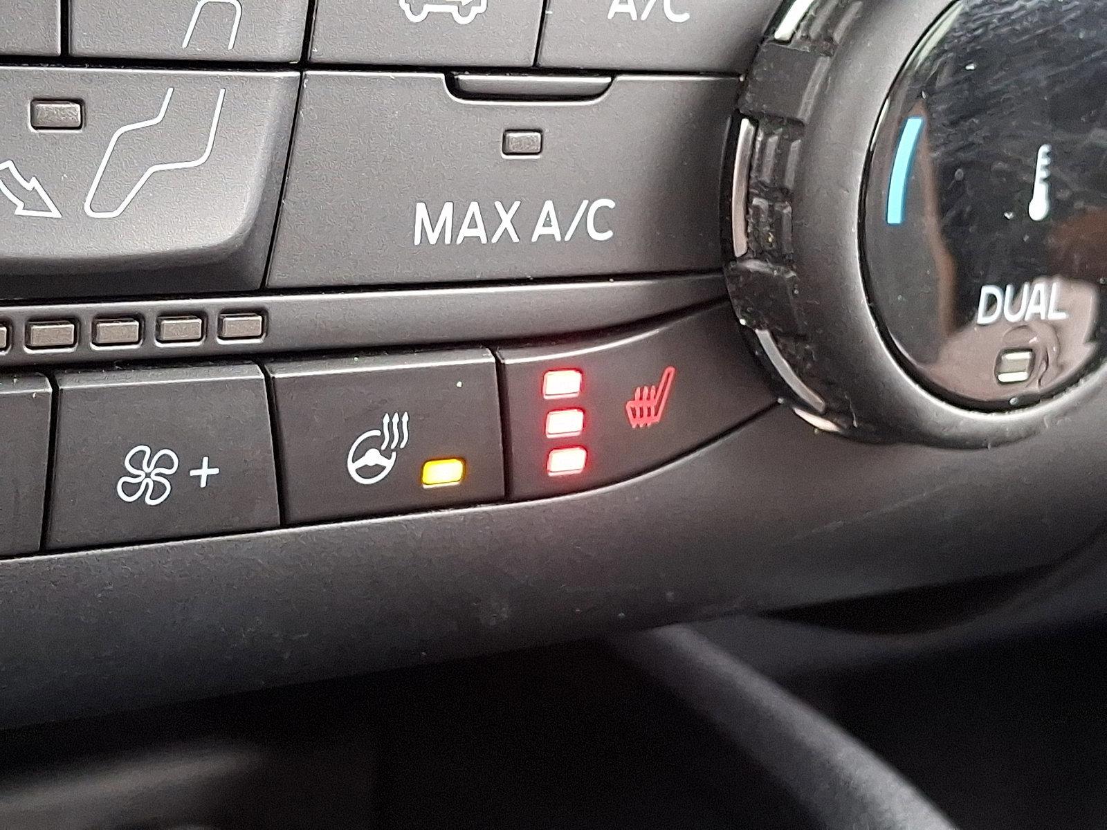 Certified 2023 Ford Bronco Sport Outer Banks w/ Tech Package AWD/4WD image 32