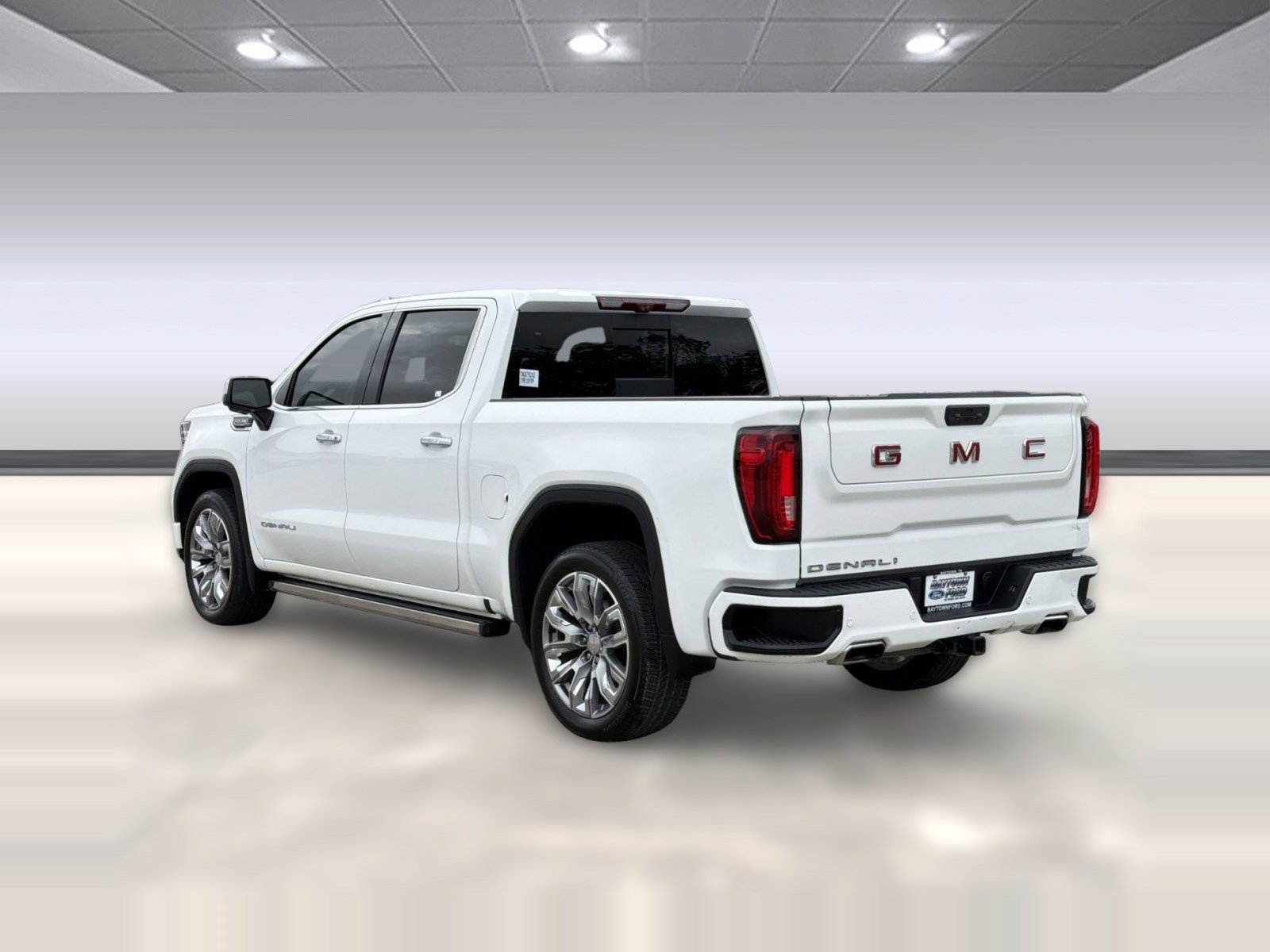 Used 2022 GMC Sierra 1500 Denali w/ Denali Reserve Package AWD/4WD image 3