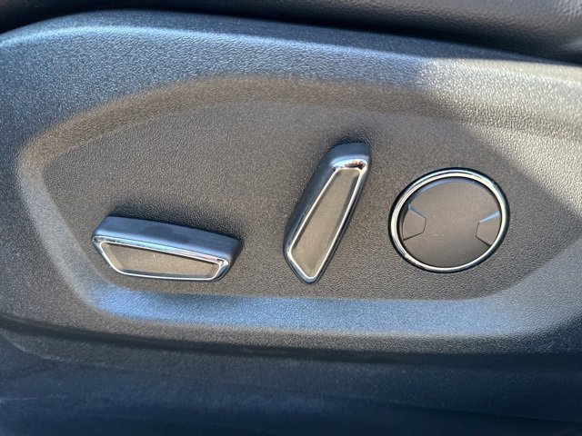 Certified 2019 Ford Edge SEL w/ Equipment Group 201A image 11