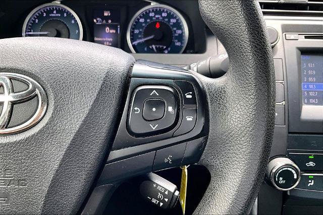 Used 2017 Toyota Camry XLE FWD image 21