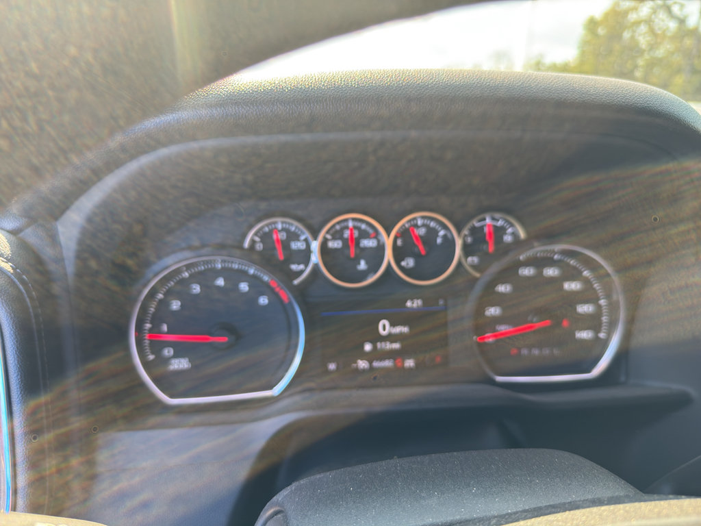 Used 2022 Chevrolet Silverado 1500 LT Trail Boss w/ LT Trail Boss Premium Package AWD/4WD image 15