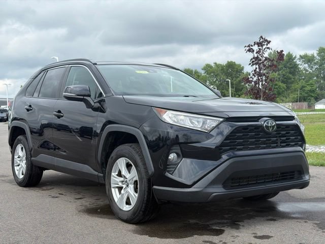 Used 2019 Toyota RAV4 XLE w/ Carpet Mat Package AWD/4WD 360° Tour