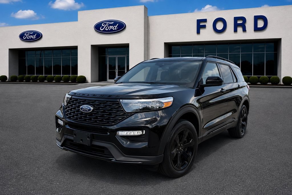 Certified 2023 Ford Explorer ST-Line w/ Class IV Trailer Tow Package