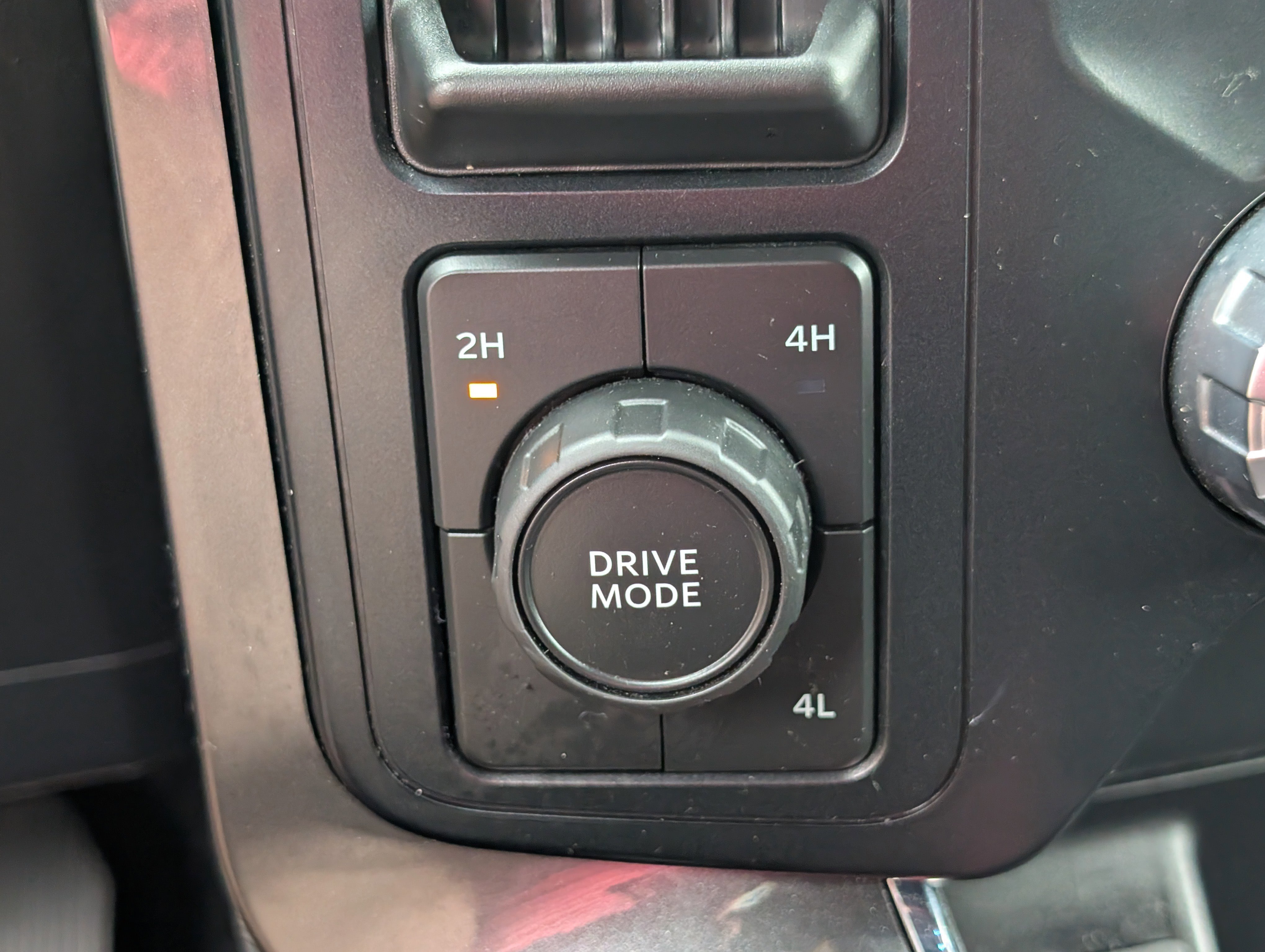 Certified 2022 Ford F150 XLT w/ Equipment Group 302A High image 23