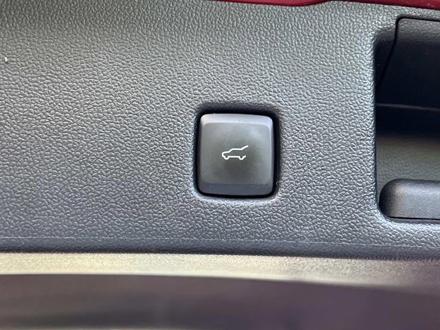 Certified 2023 Ford Escape Active AWD/4WD image 12