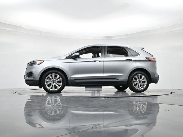Certified 2022 Ford Edge Titanium w/ Equipment Group 301A image 35