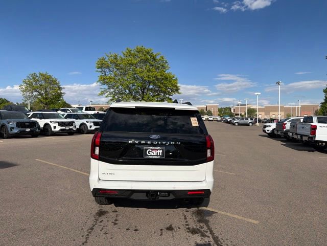 Certified 2025 Ford Expedition Active AWD/4WD image 4