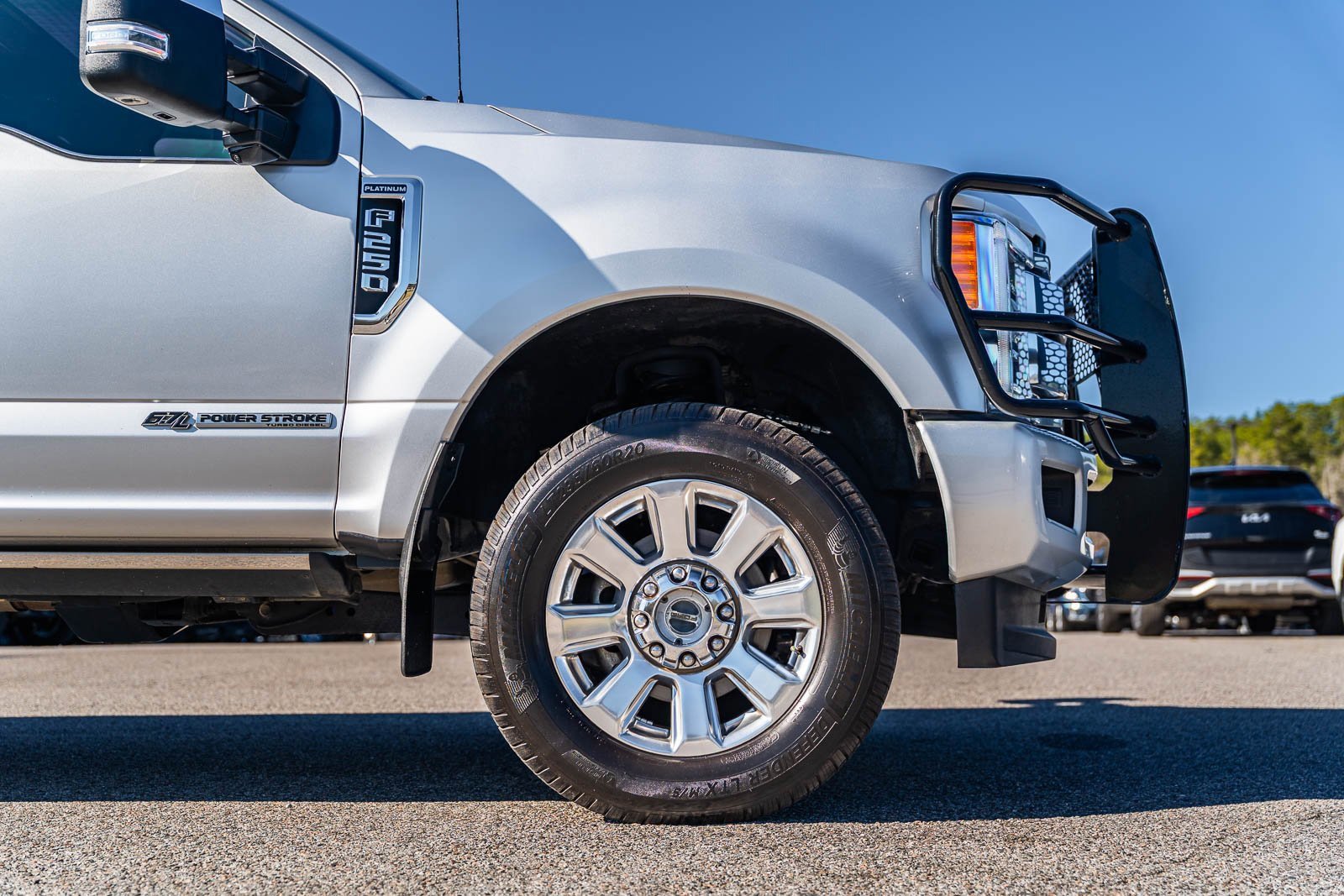 Certified 2019 Ford F250 Platinum w/ Platinum Ultimate Package image 10