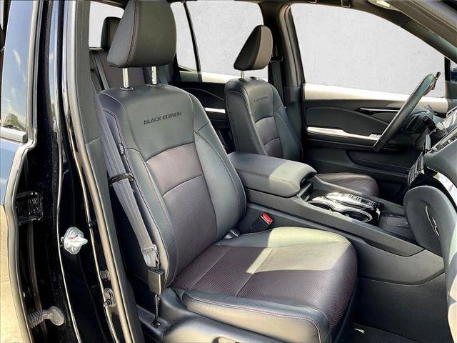Used 2024 Honda Ridgeline Black Edition image 9