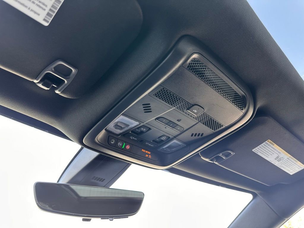 Used 2023 Cadillac XT5 Premium Luxury w/ Technology Package image 25