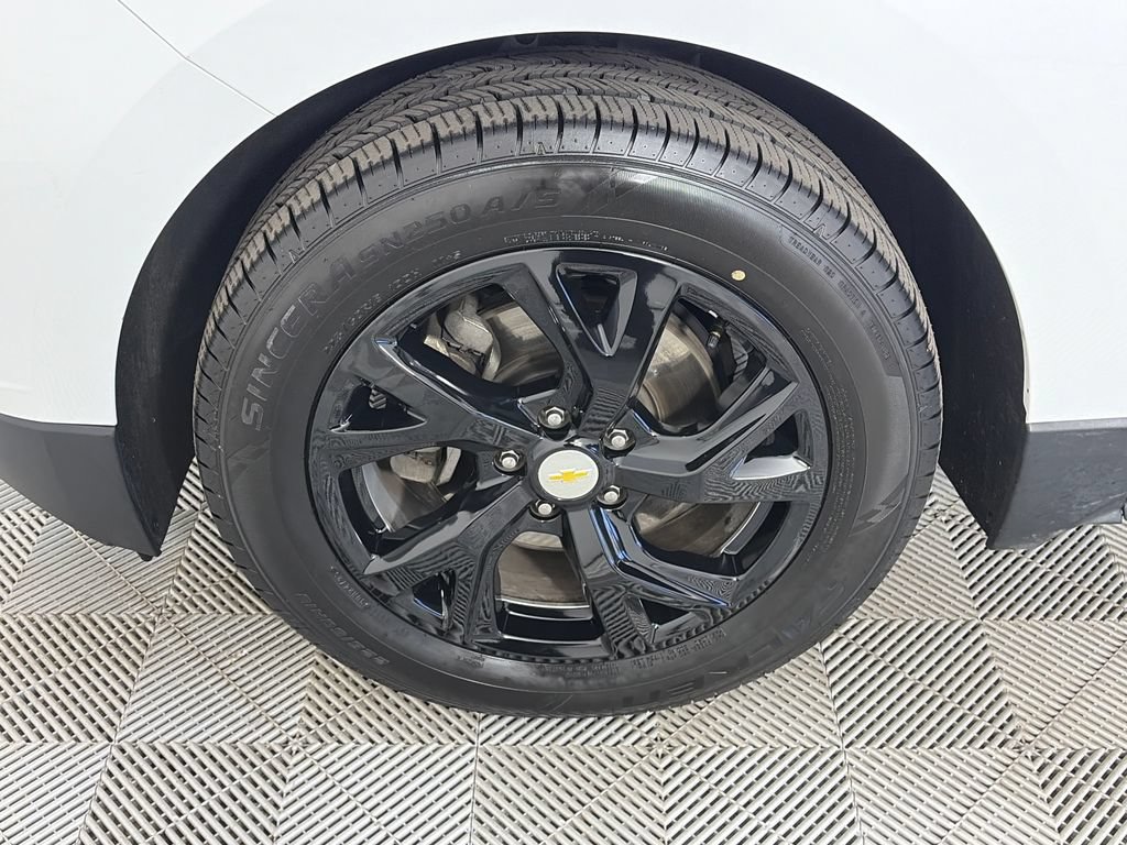 Used 2020 Chevrolet Equinox LT FWD image 8