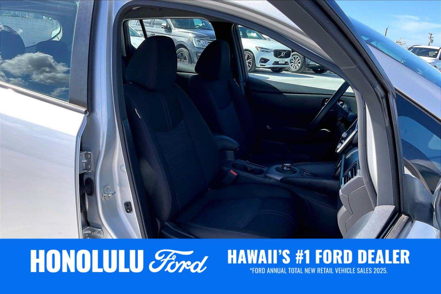 Used 2024 Nissan Leaf S FWD image 13