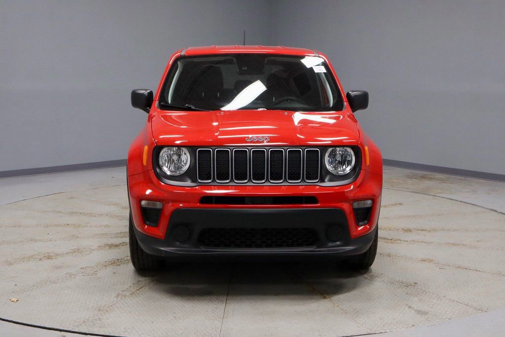 Used 2023 Jeep Renegade Latitude image 8