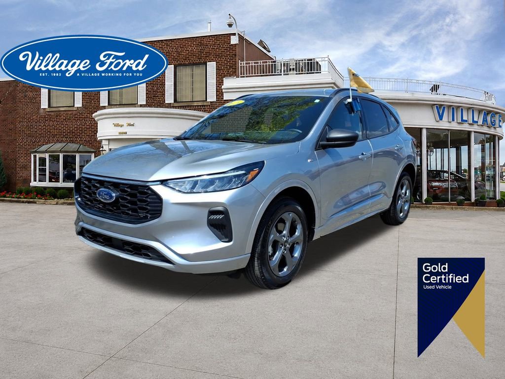 Certified 2024 Ford Escape ST-Line w/ Tech Pack #1 AWD/4WD image 1