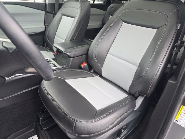 Certified 2023 Ford Explorer XLT w/ Equipment Group 202A AWD/4WD image 28