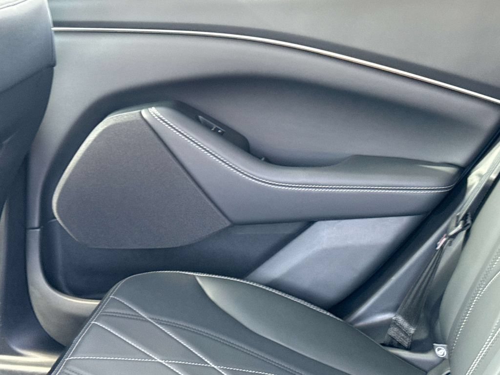 Certified 2024 Ford Mustang Mach-E Select RWD image 17