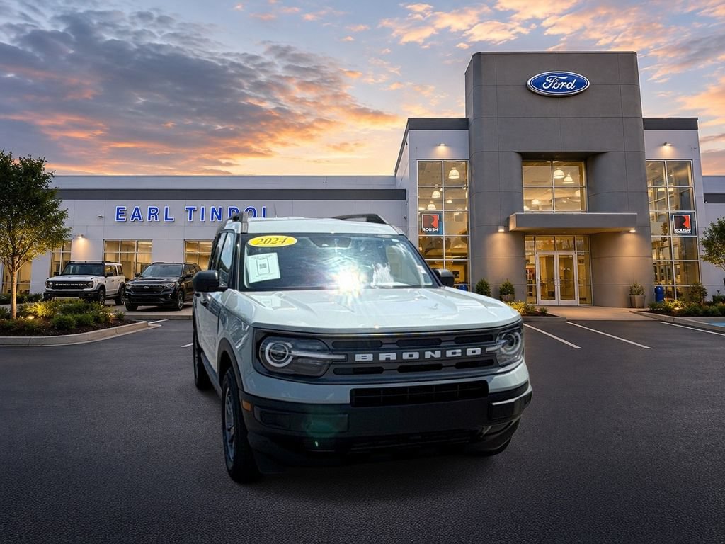 Certified 2024 Ford Bronco Sport Big Bend AWD/4WD image 2