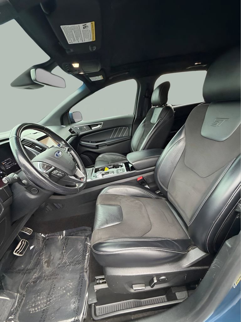 Certified 2019 Ford Edge ST w/ Equipment Group 401A AWD/4WD image 12
