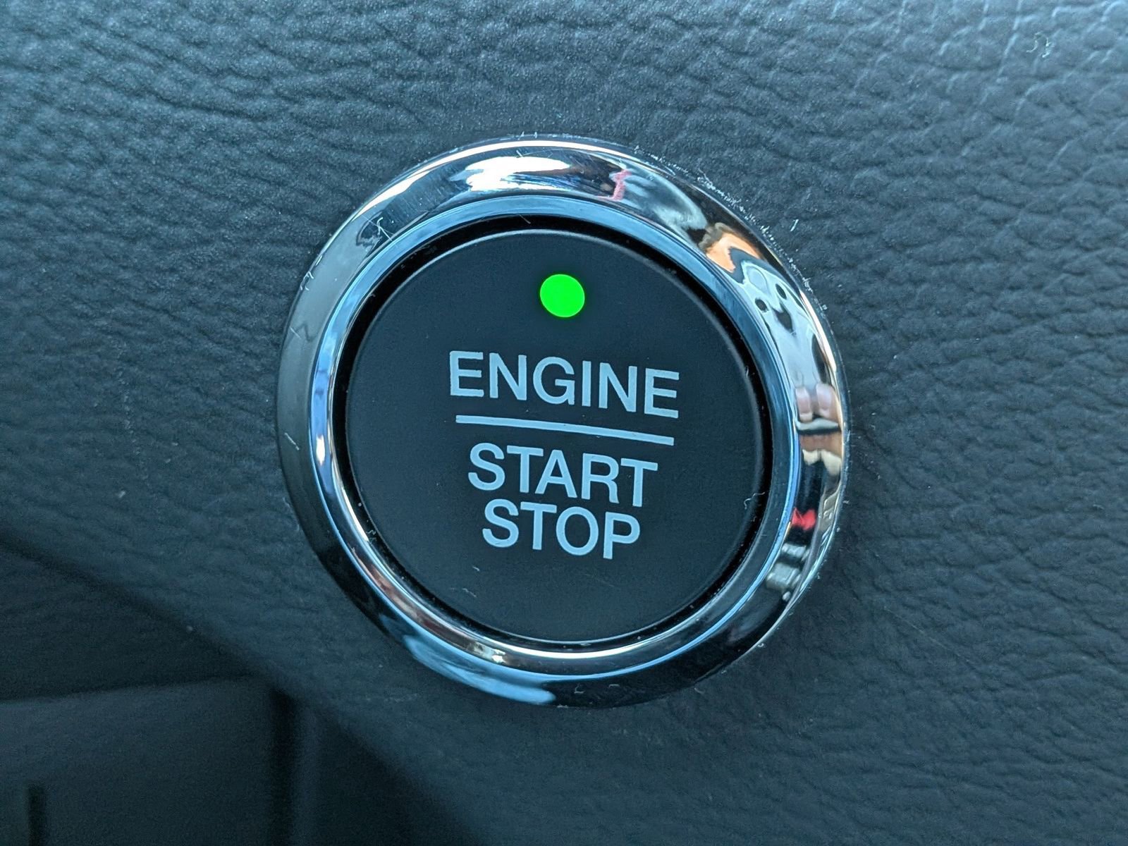 Certified 2024 Ford Edge ST-Line image 32