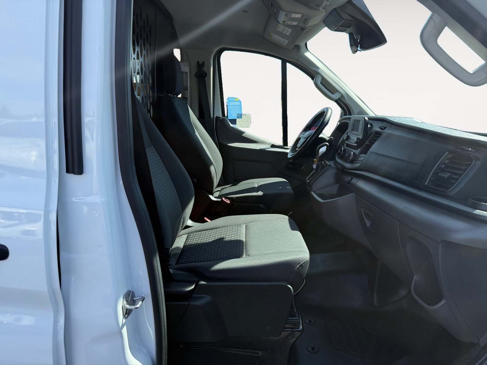 Certified 2025 Ford Transit 250 Low Roof w/ Exterior Upgrade Package RWD image 18